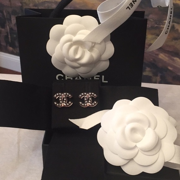 CHANEL Jewelry - BN Authentic Chanel Pink Resin Logo Earrings